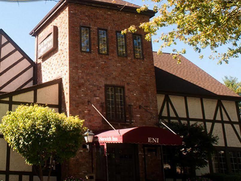 East Norwich Inn Eksteriør billede